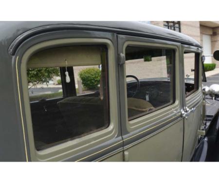 1930-1931 Ford Tudor Sedan Quarter Glass | Green Tint